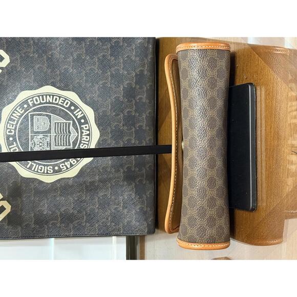 Celine Triomphe vintage leather trimmed clutch bag - Picture 6 of 11